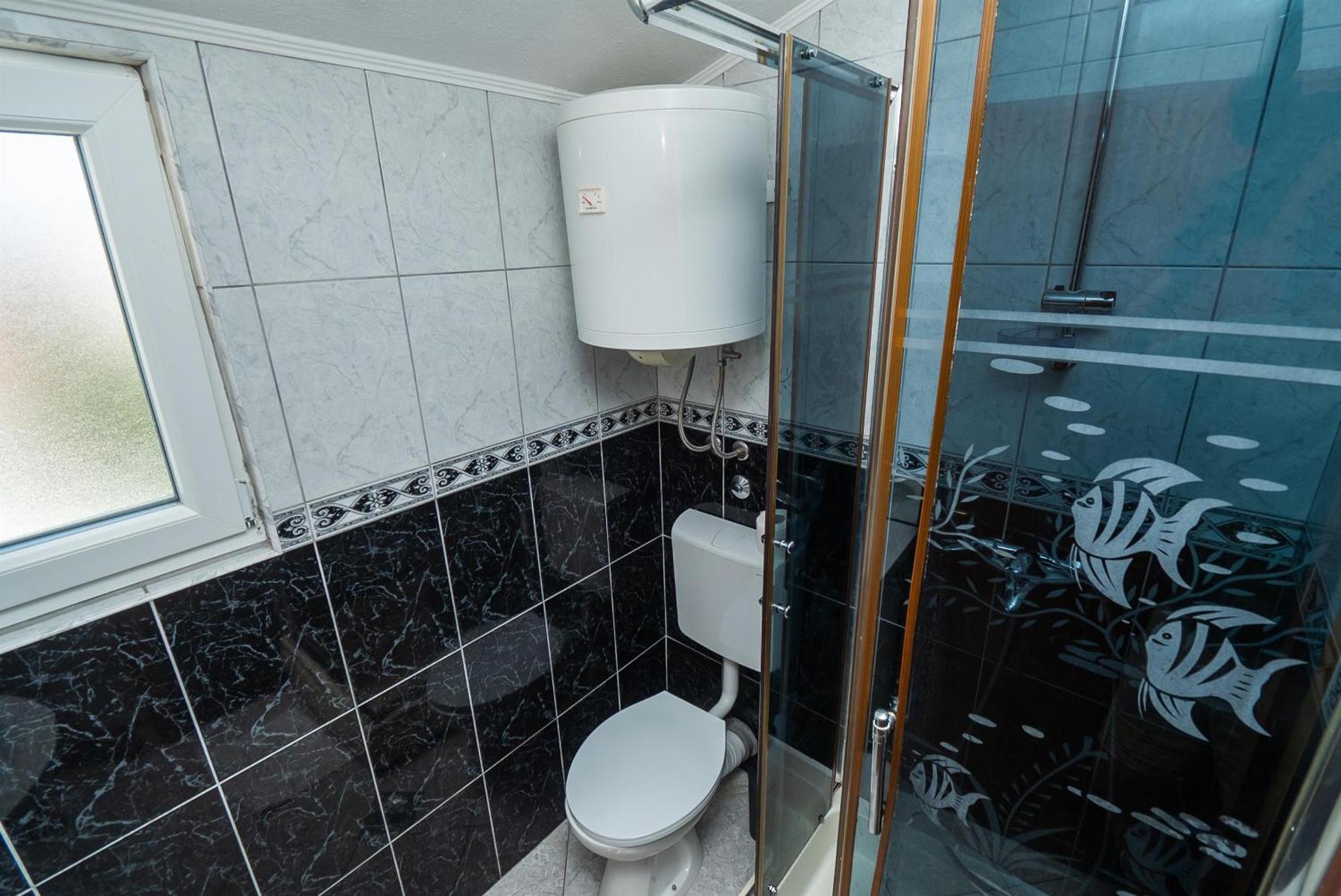 Apartments Polly Примоштен Экстерьер фото